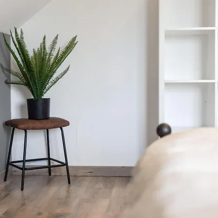 Spacious Holiday In With Private Terrace *