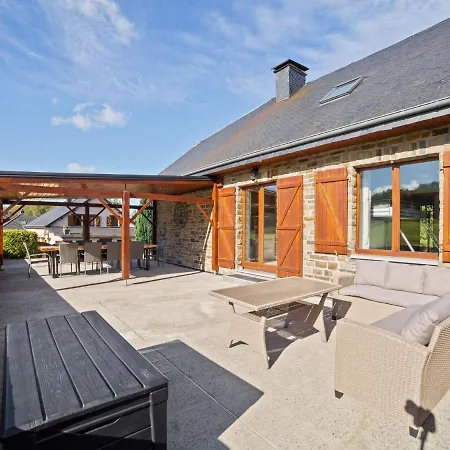 Spacious Holiday In With Private Terrace Casa vacanze