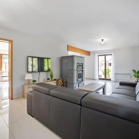 Spacious Holiday In With Private Terrace Casa vacanze Hargnies