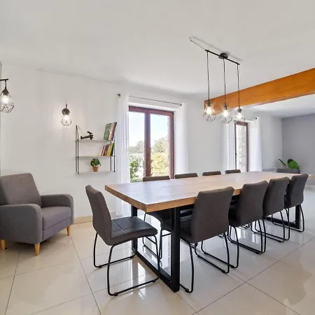 Spacious Holiday In With Private Terrace Casa vacanze